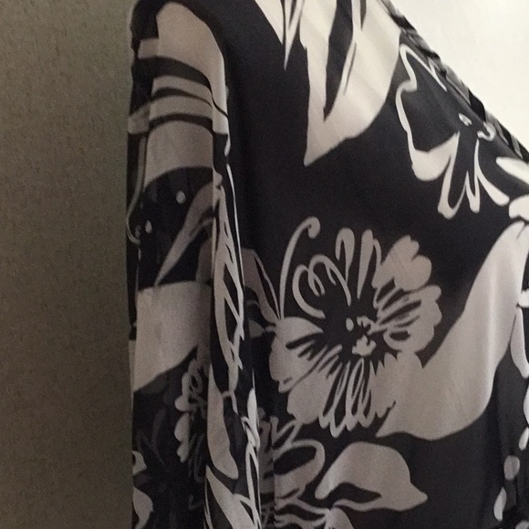 Portocruz blue and white swim cover-up - Picture 5 of 7